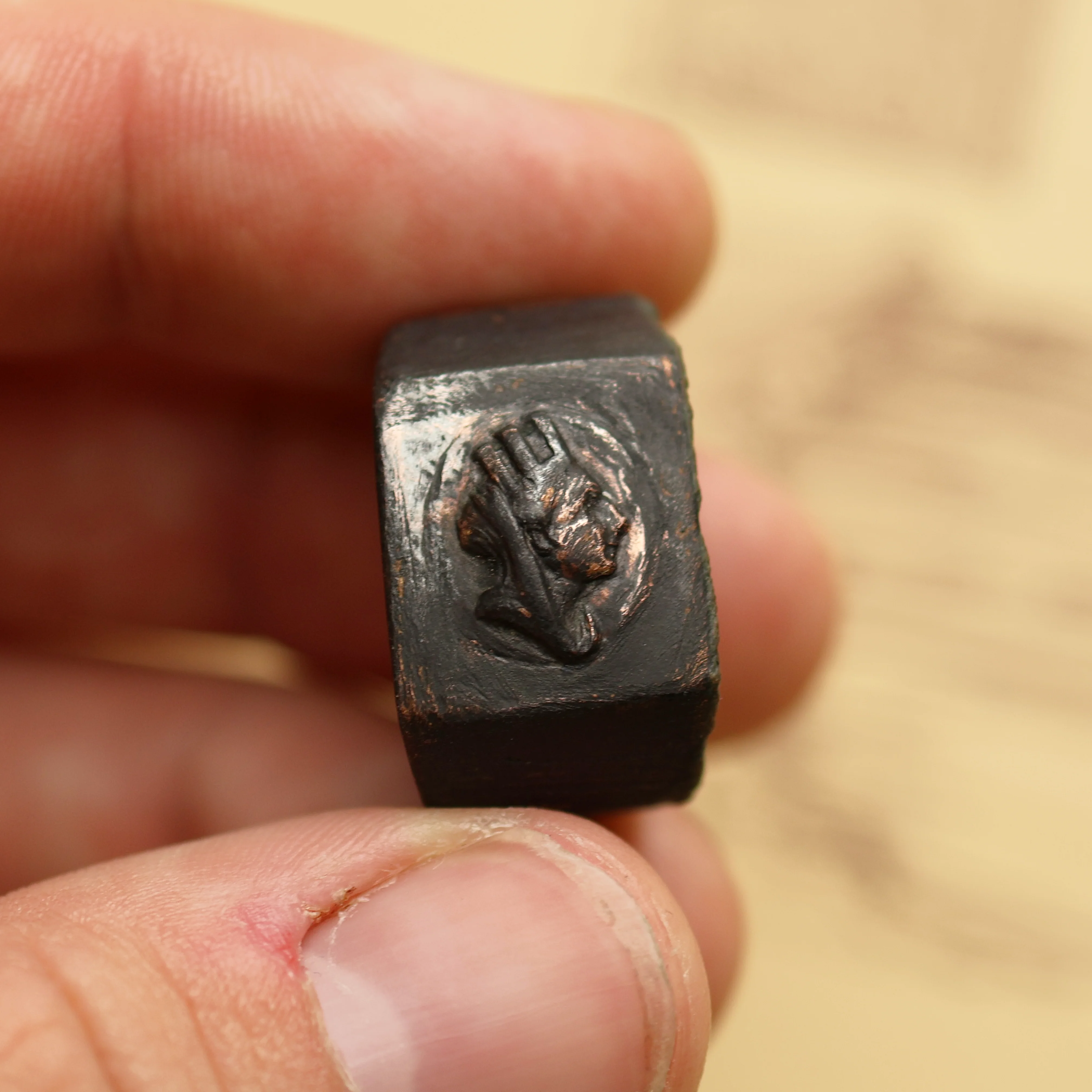Roman Bronze Ring with Bust of Tyche/Fortuna - Image 6