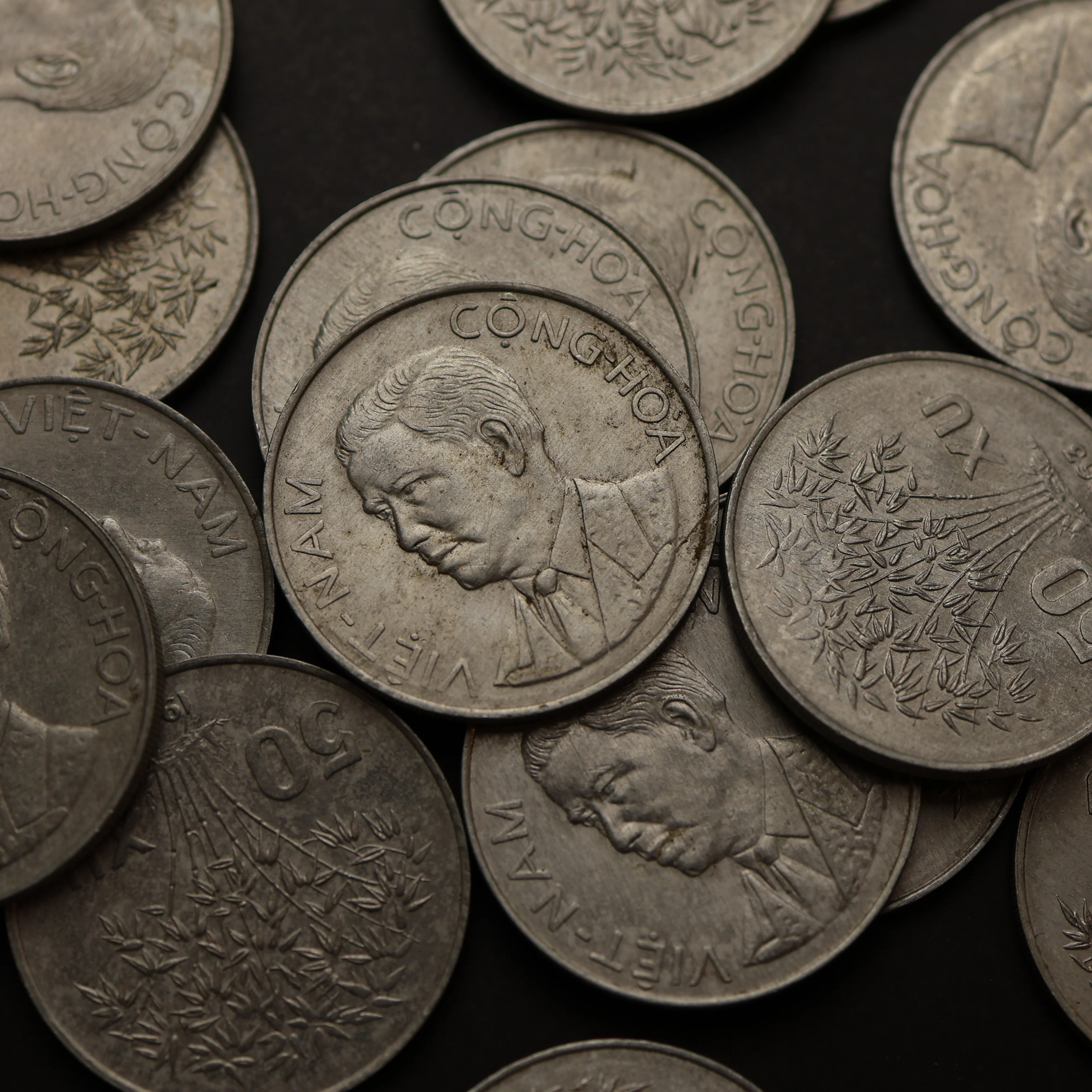 South Vietnam | 50 Xu Coin - Image 5